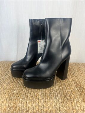 Zara Black Platform Block Heel Ankle Boots 🖤NWT🖤 37 EUR 6.5 US